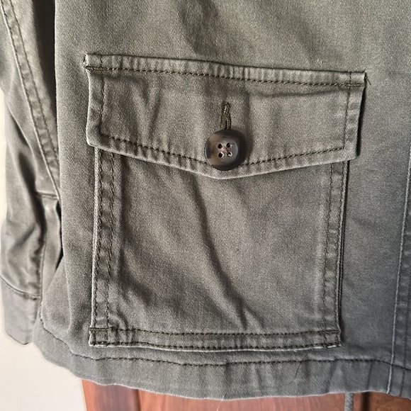 Express Army Green Jacket - size Medium - Picture 4 of 7